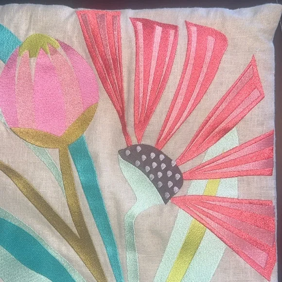 IZA Pearl Design “Garden Party” floral embroidered linen pillow-16”x16”-NWT